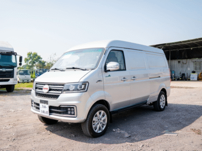 Ngoại thất xe tải Van SRM 868 2 chỗ